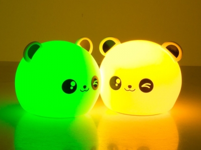 1Mcz Colorful Silicone Lamp Mrkající Panda noční lampička s nastavením RGB barvy bílá (white)