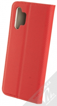 1Mcz Magnet Book flipové pouzdro pro Samsung Galaxy A32 červená (red) zezadu