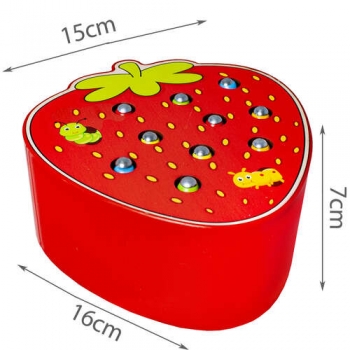 1Mcz SNA-1667 Dřevěná jahoda zábavná hra lovení červíků červená (red)