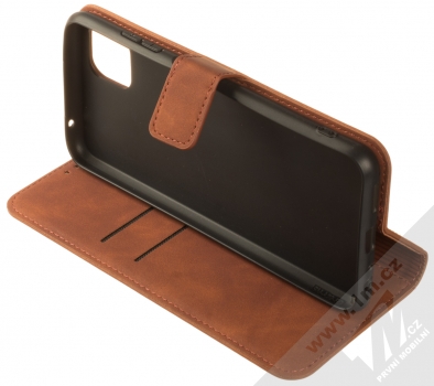 1Mcz Velvet Book flipové pouzdro pro Samsung Galaxy A22 5G hnědá (brown) stojánek